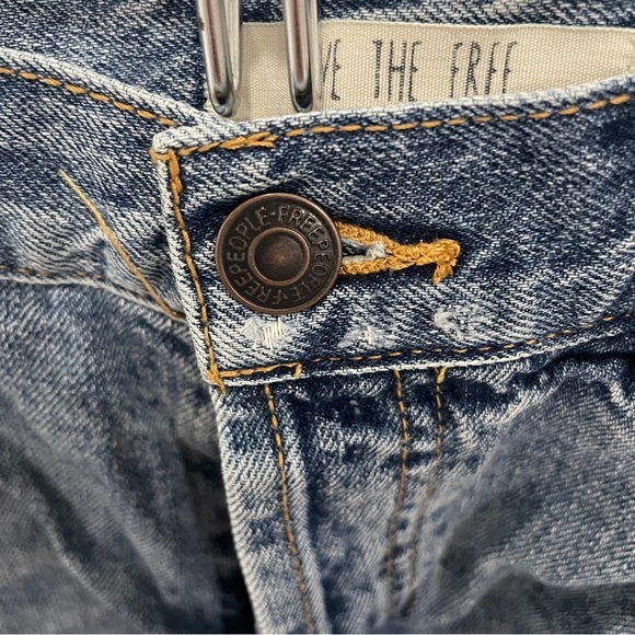 Free People Floral Lace Button Fly Jean Shorts - Picture 4 of 13